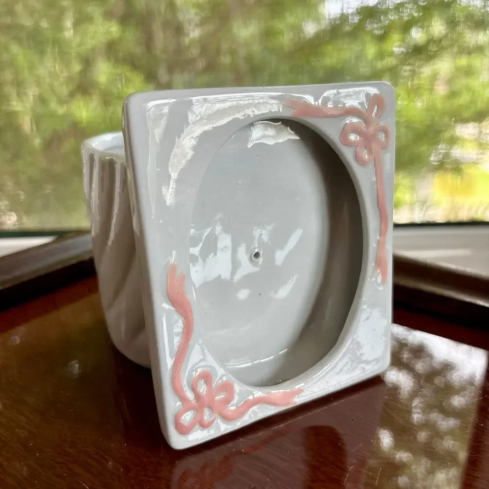 Vintage 1991 Geerlings Ceramic Planter Picture Frame Pink Bow